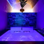 La Grotta, Luxury & 노토