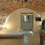 펜션 La Grotta, Luxury &