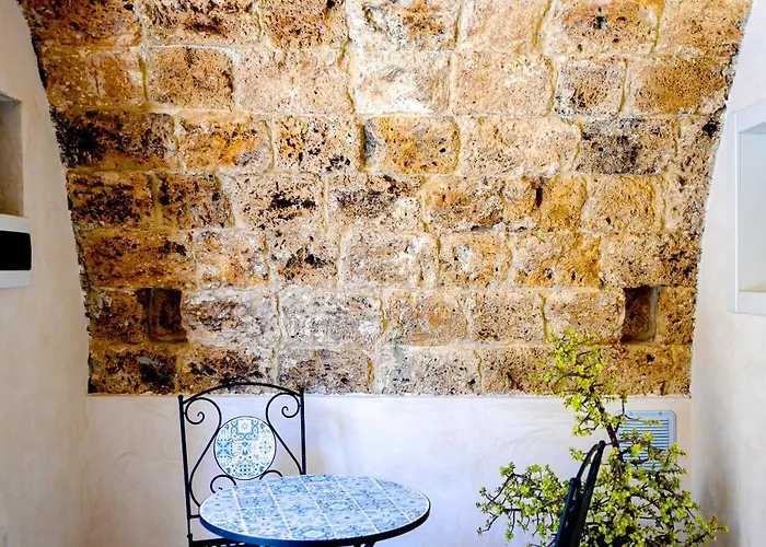 La Grotta, Luxury & * Noto