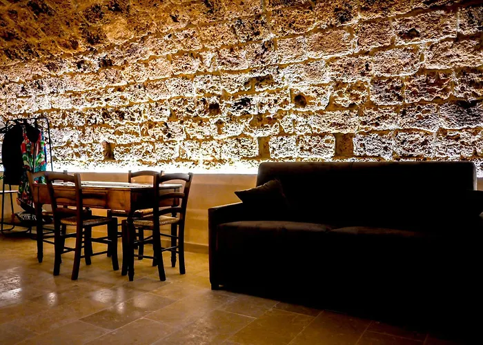 La Grotta, Luxury & Dom wakacyjny